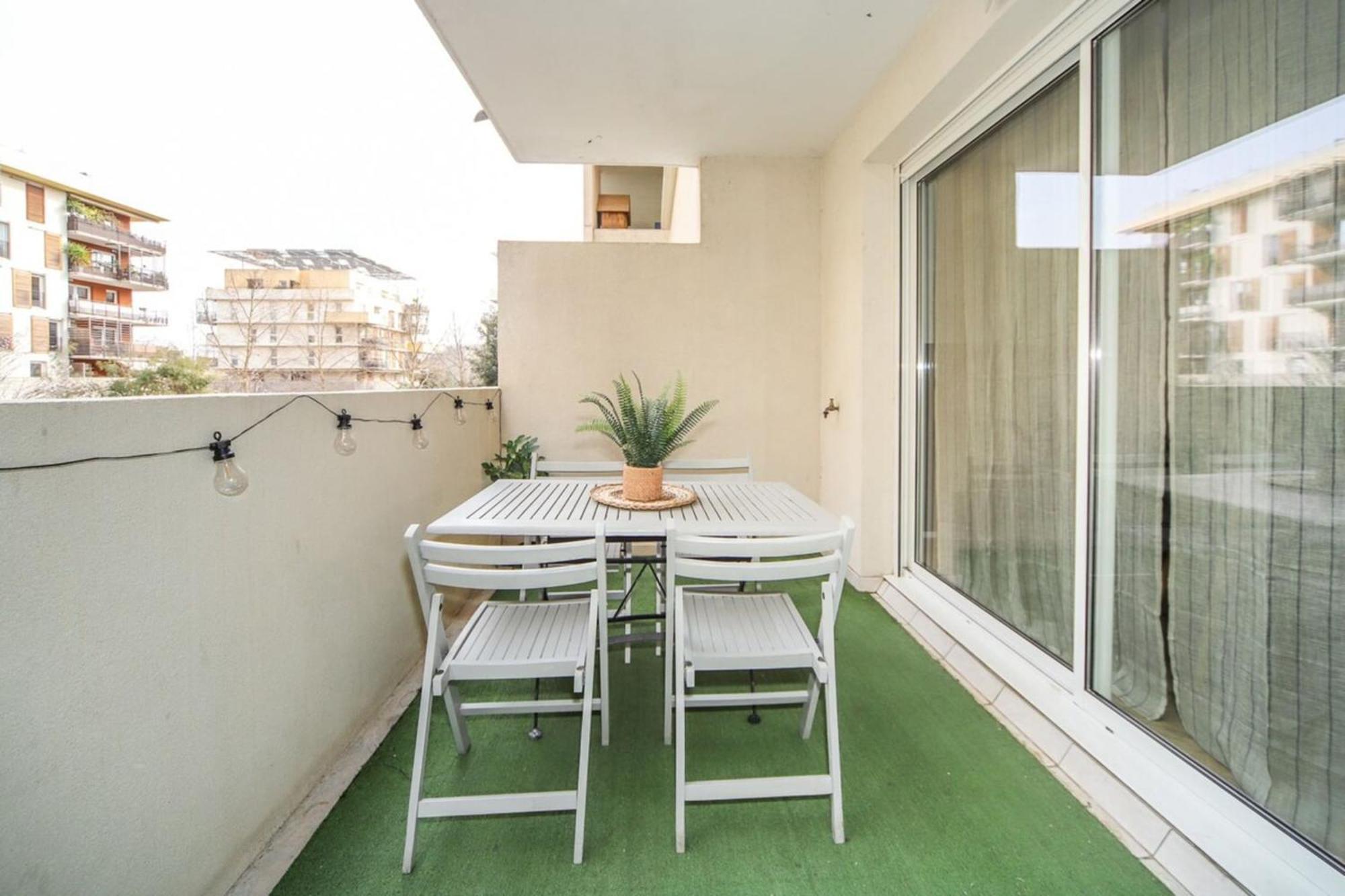T2 Prestance Proche Parking Apartamento *